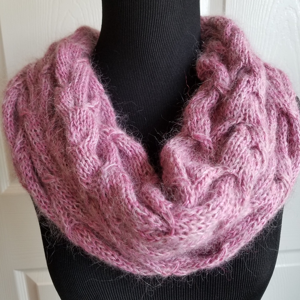 Silk cowl